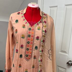Floral Embroidered Peach Kurta
